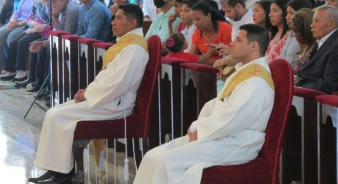Monagas tiene dos nuevos sacerdotes