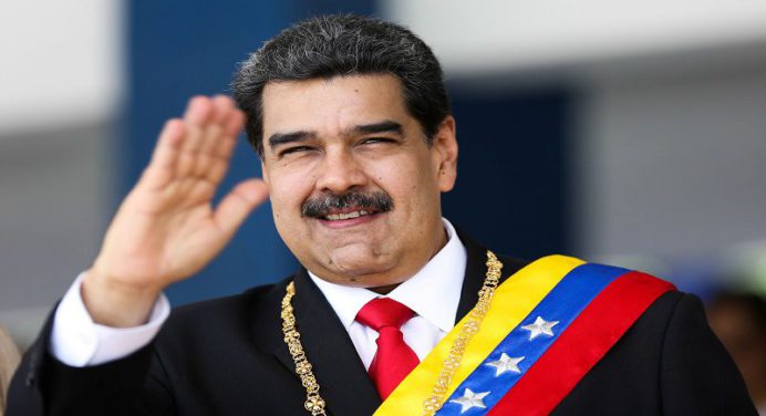 Nicolás Maduro envía saludo fraterno al papa Francisco por sus 10 años de pontificado