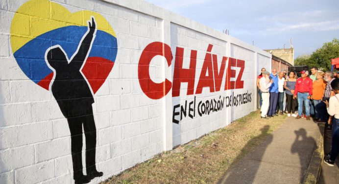 Psuv Monagas inaugura mural Chávez en el corazón de los pueblos