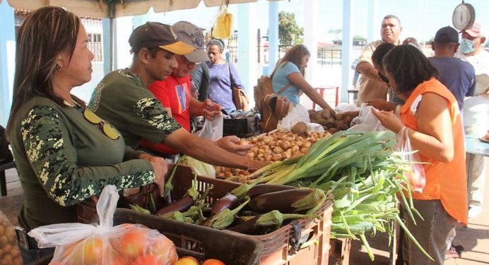 Realizan en Caicara la feria del campo soberano «Cedeño nos une»