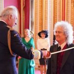 Brian May el el mítico guitarrista de la banda Queen
