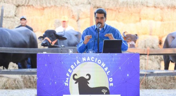 Maduro pidió invertir recursos robados en programas sociales