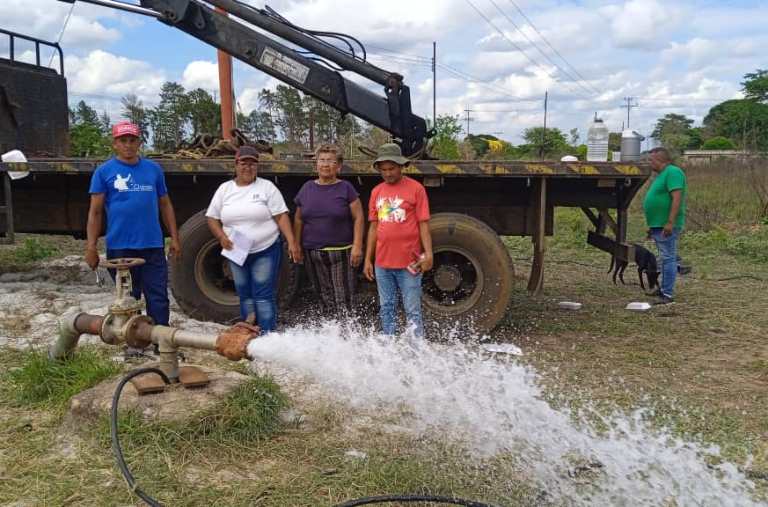 Alcaldía de Libertador beneficia más de 400 familias con bomba de agua