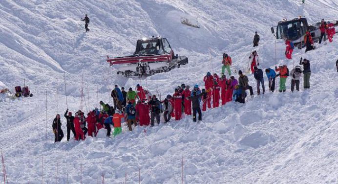 Alud en los Alpes dejó cuatro muertos y varios heridos