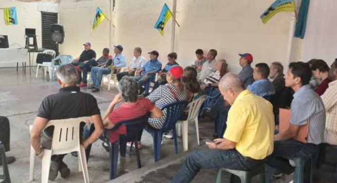Causa R Monagas sigue impulsando la participación a las primarias