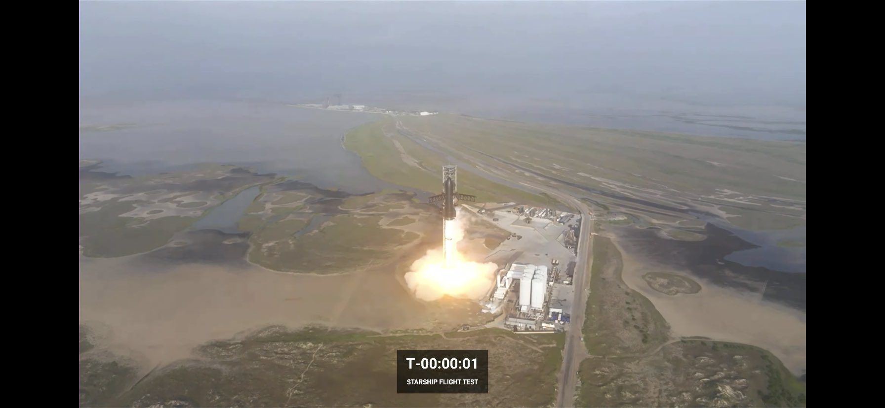 SpaceX lanzó esta mañana el primer vuelo de prueba de Starship