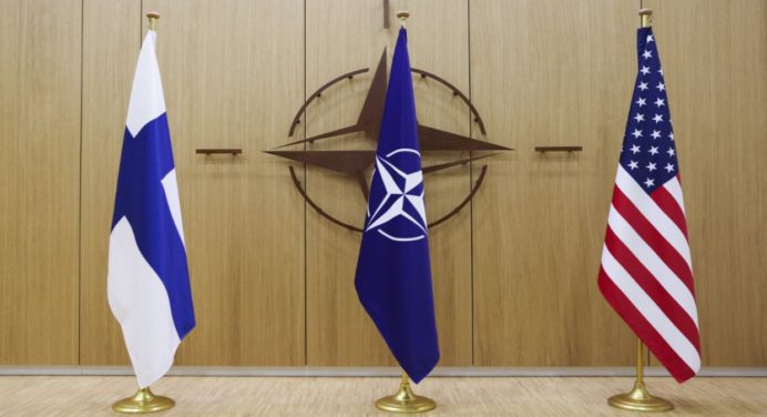 Finlandia es el nuevo miembro de la OTAN