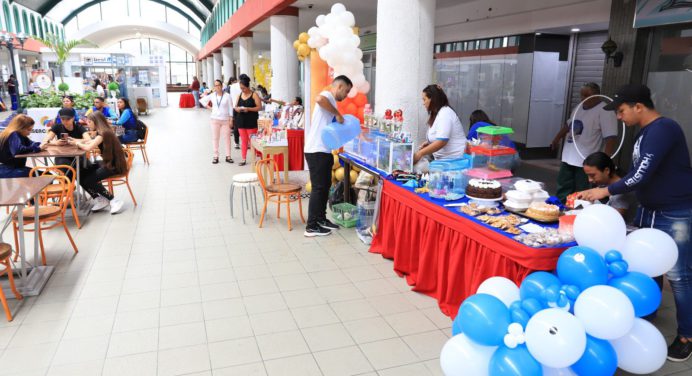 Fondeem impulsa el emprendimiento en la Expoferia de La Cascada