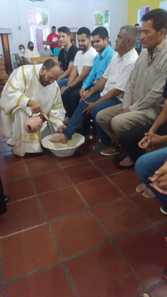 la iglesia conmemora este jueves santo la institucion del sacerdocio laverdaddemonagas.com lavatorio1