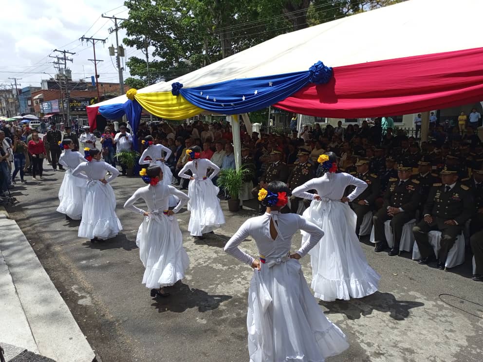 Monagas conmemoró los 213 años del 19 de abril 7 monagas conmemoro los 213 anos del 19 de abril laverdaddemonagas.com danzas8