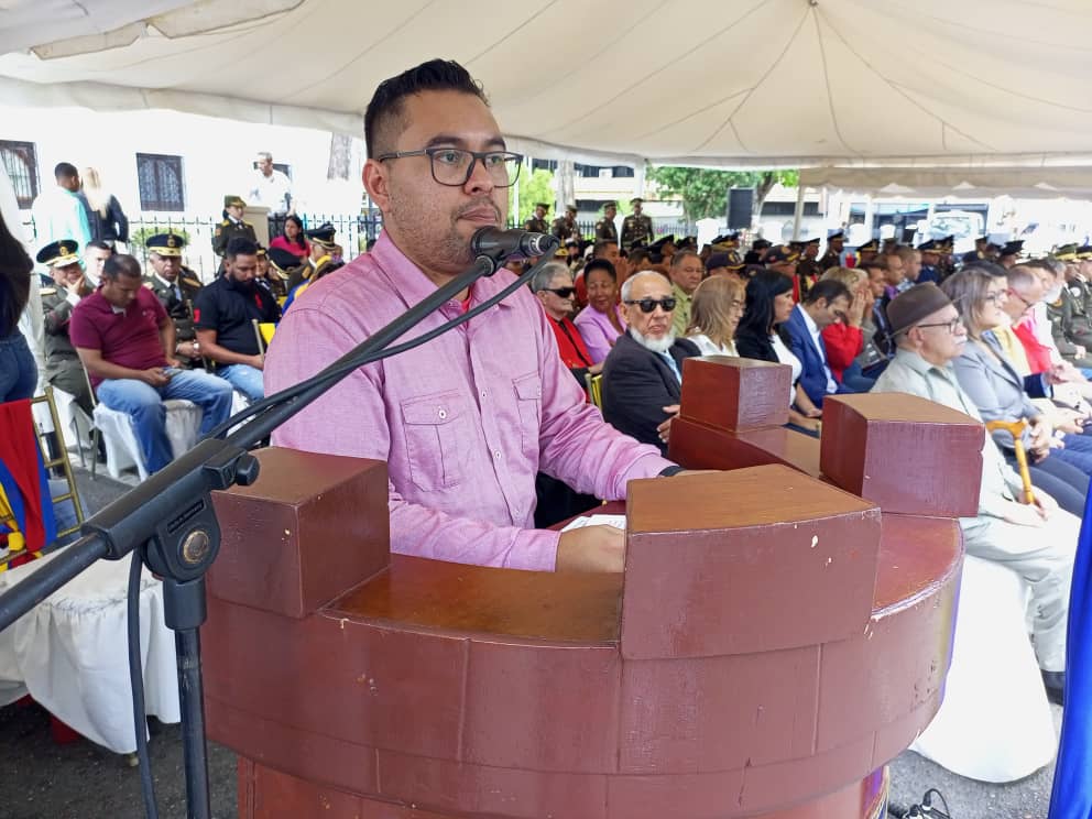 Monagas conmemoró los 213 años del 19 de abril 9 monagas conmemoro los 213 anos del 19 de abril laverdaddemonagas.com orador de orden10