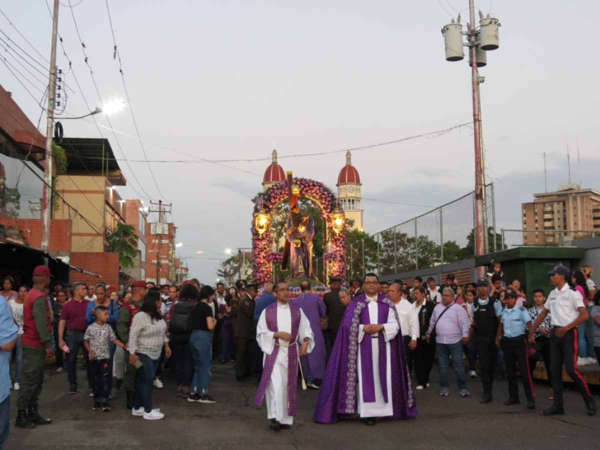 monaguenses pagaron promesas en procesion del nazareno laverdaddemonagas.com procesion 2