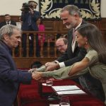 Los reyes de España, Felipe VI y Letizia, entregan el Premio Cervantes a Rafael Cadenas
