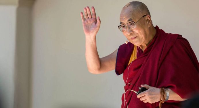 Rechazan polémico video del Dalai Lama