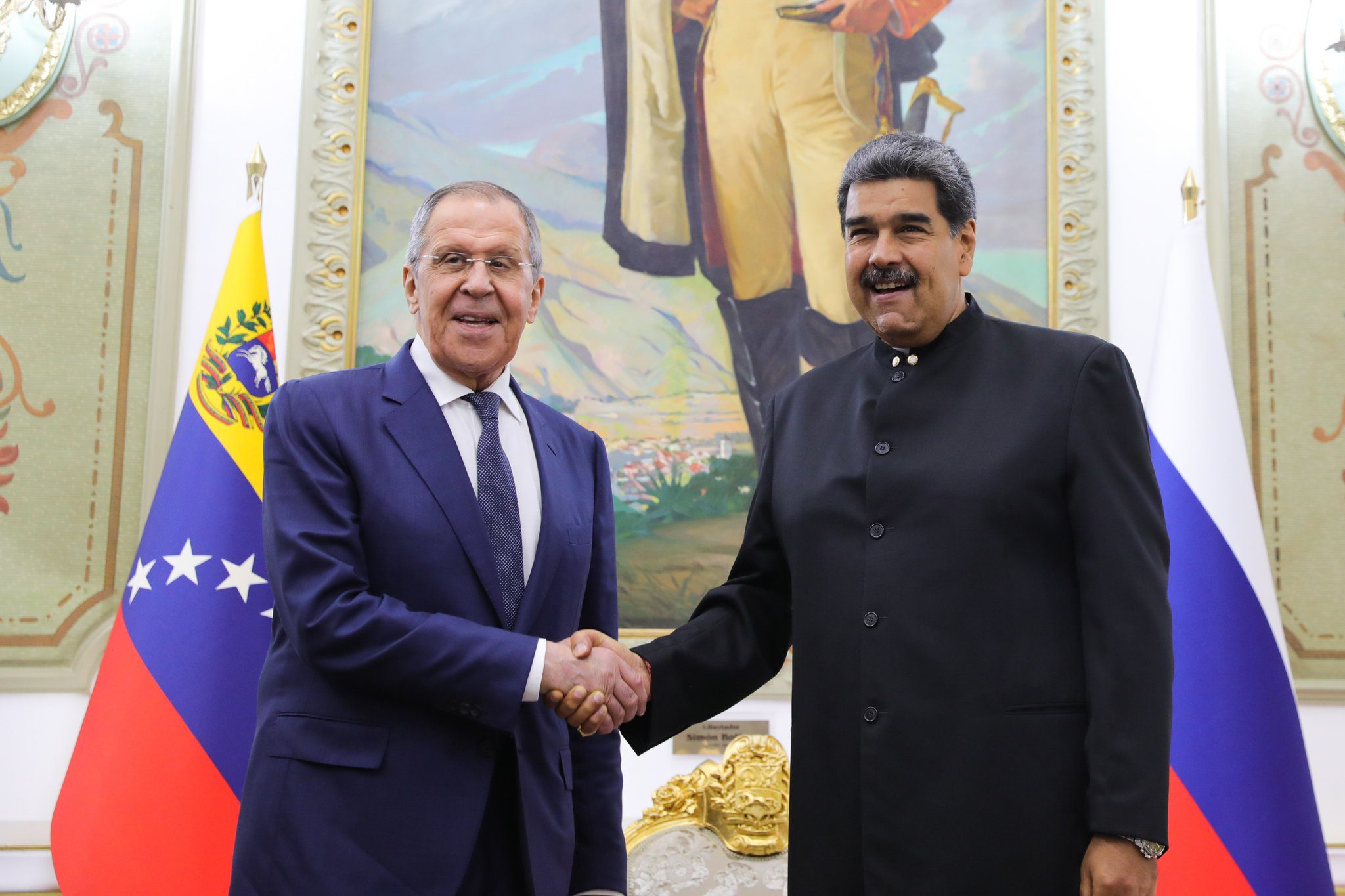 El presidente Nicolás Maduro sostuvo un encuentro con el canciller Serguéi Lavrov