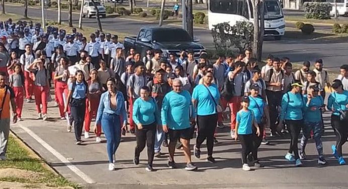 Con gran caminata celebran en Maturín el día nacional Muévete por tu Salud