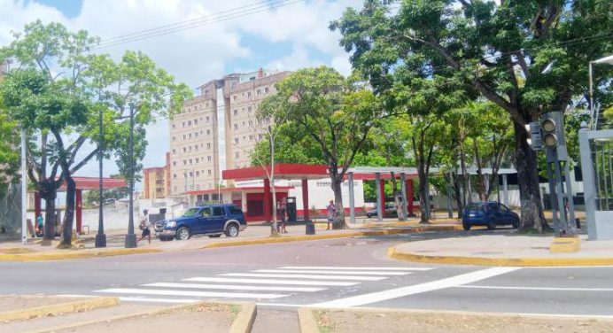 Estaciones de servicio dolarizadas trabajan a medias en Maturín