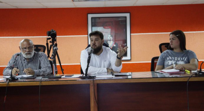 Gobernador Ernesto Luna encabeza reunión de la Dirección Política ampliada del Psuv Monagas
