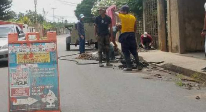 Habitantes de El Silencio comienzan a recibir servicio de agua por tuberías