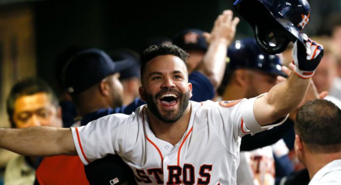 ¡Regresó a la acción! José Altuve logra nuevo récord con los Astros de Houston