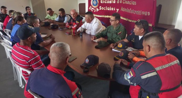 Gobernador Ernesto Luna fortalece seguridad en la UDO Los Guaritos