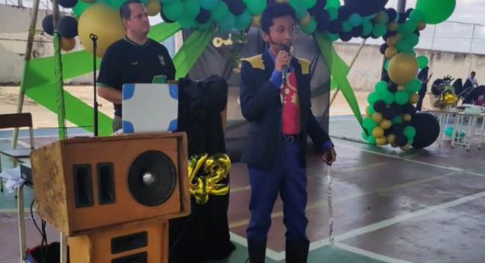 Liceo Simón Bolívar celebra su 42 aniversario educando con calidad