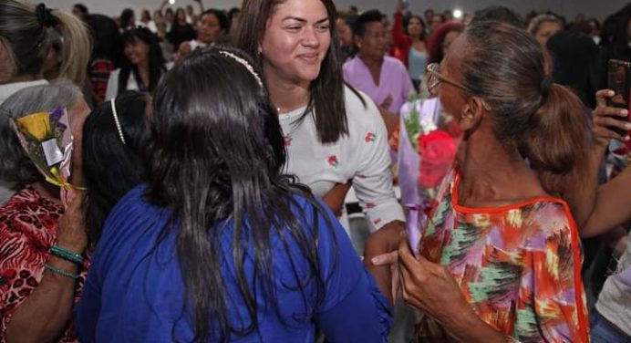 Madres recibieron homenaje del Gobierno regional y la Alcaldía de Maturín