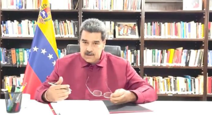 Presidente Maduro sube el bono de Guerra Económica a 30 dólares mensuales