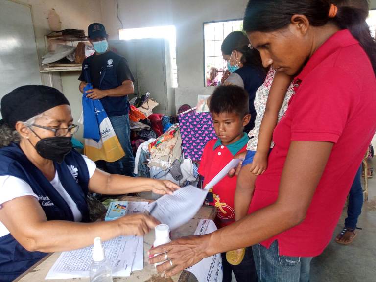 mas de 250 personas de la pica de aribi recibieron atencion medica a traves de caritas laverdaddemonagas.com whatsapp image 2023 05 04 at 3.28.05 pm