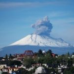 La erupción del volcán mantiene en alerta a la población