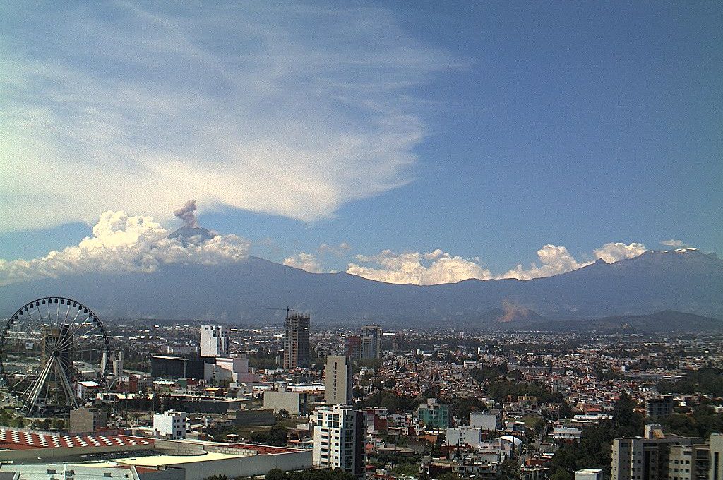 mexico eleva nivel de alerta por explosiones del volcan popocatepetl laverdaddemonagas.com volcan22.2