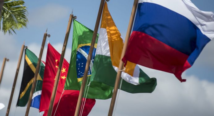 Peskov espera que Sudáfrica ignore orden de arresto de Putin durante cumbre de BRICS