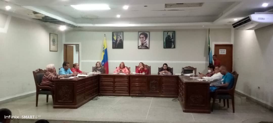 Realizan primera discusión de la Ley Orgánica de las comunas en Ezequiel Zamora 2 realizan primera discusion de la ley organica de las comunas en ezequiel zamora laverdaddemonagas.com zamora3