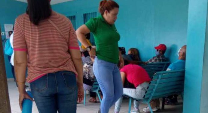 Sólo emergencias atienden en el área de oftalmología del Humnt
