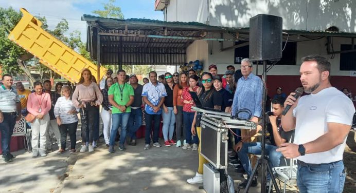 Trabajadores de infraestructura de la Gobernación de Monagas celebraron su día