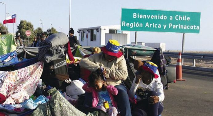 Venezolanos pasaron la noche en dos establecimientos habilitados en Arica