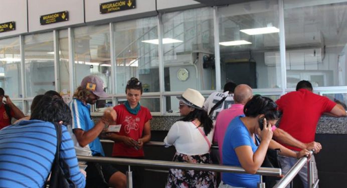 90 venezolanos que se encontraban en las calles de Panamá fueron llevados a frontera con Costa Rica
