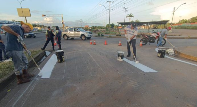 Alcaldía de Maturín atiende con demarcación y señalización entrada de Paramaconi