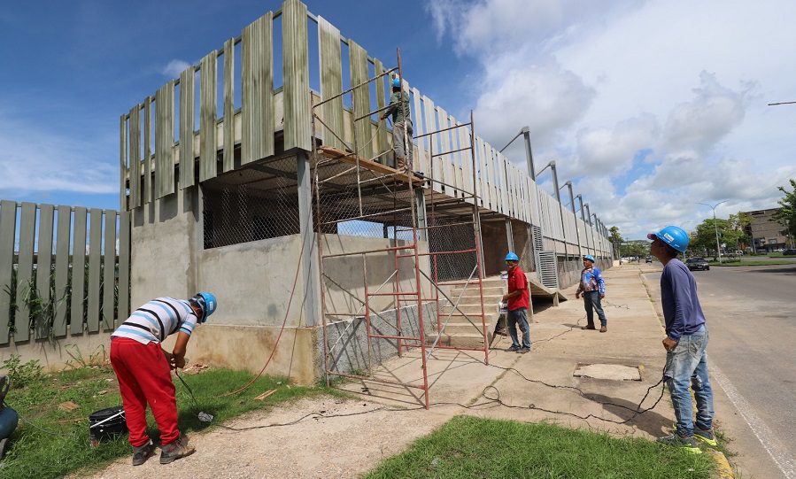 Los trabajos de rehabilitación del Polideportivo de Maturín son parte del Proyecto de Renovación Urbana que impulsa el gobernador Ernesto Luna