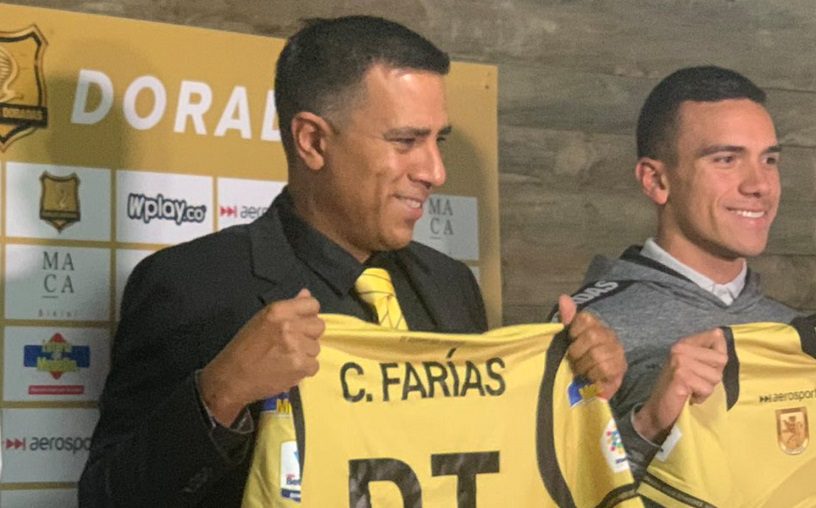 Cesar Farías fue presentado como nuevo estratega