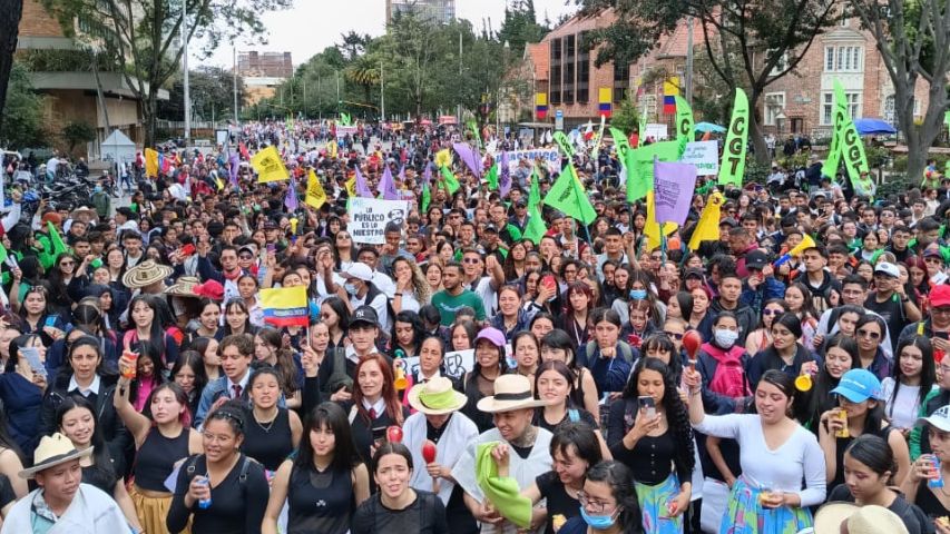 Bogotá fue el escenario de una marcha en apoyo al plan de reformas que impulsada Gustavo Petro.