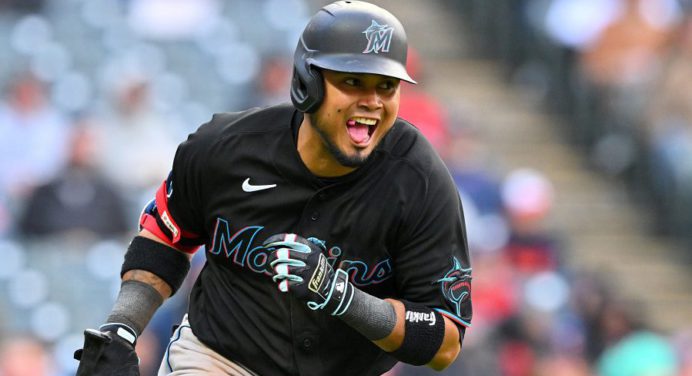 ¡Fenómeno! Luis Arráez igualó récord histórico de Miguel Cabrera en Grandes Ligas