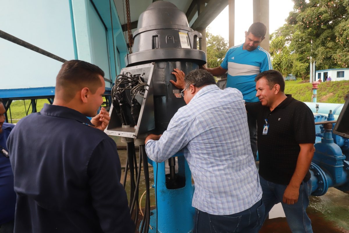 gobierno instala dos bombas de 100hp para aumentar entrada de agua a planta del guarapiche laverdaddemonagas.com agua3