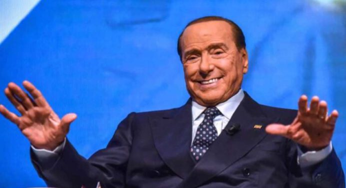 Italia declara un día de luto nacional por muerte de Silvio Berlusconi