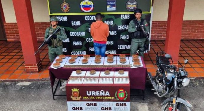 FANB capturó a un hombre que tenía 4 mil 702 municiones de diferentes calibres