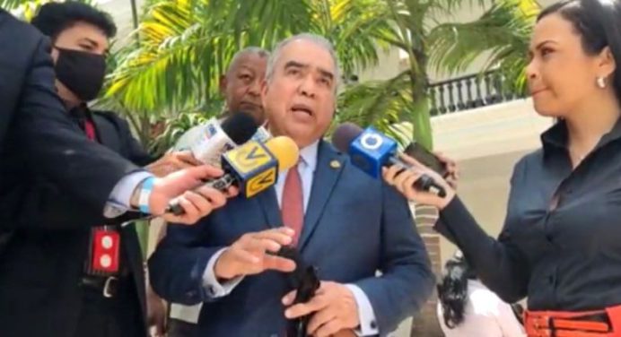 Martínez: Levantamiento parcial de sanciones triplicará crecimiento de la economía venezolana