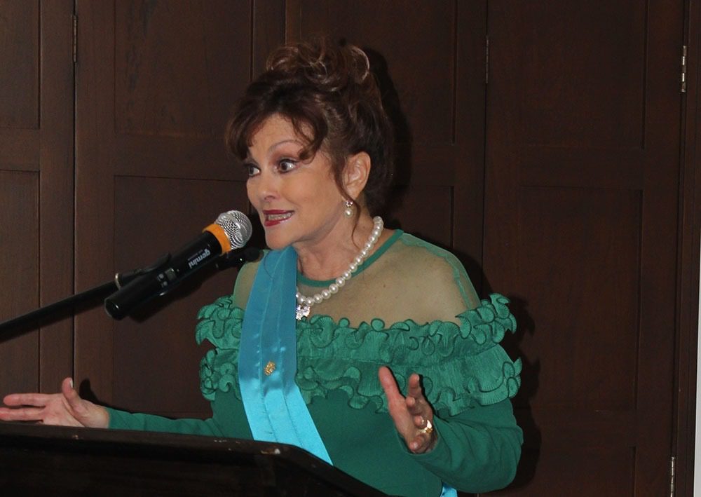 lupita ferrer recibio la orden lago de maracaibo en su primera clase laverdaddemonagas.com photo1686065128