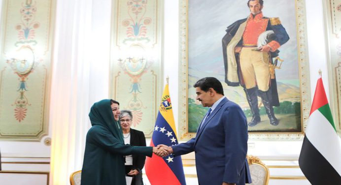 Maduro se reunió con la Ministra de los Emiratos Árabes Unidos para cooperación bilateral