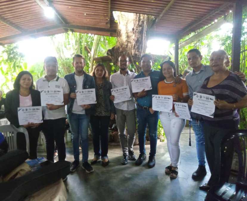 Periodistas recibieron reconocimientos