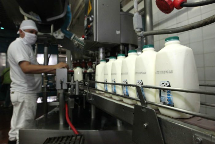 La producción de leche en Venezuela enfrenta varias dificultades